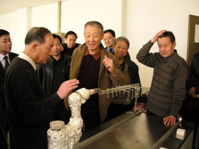 中國精度，中國鐘1.jpg