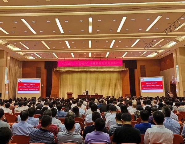 院航天精神宣講團赴中組部作報告1.jpg